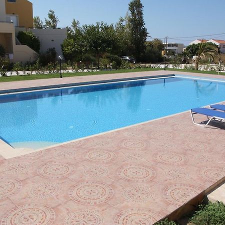 Dimitris Apartments Platanias  Bagian luar foto