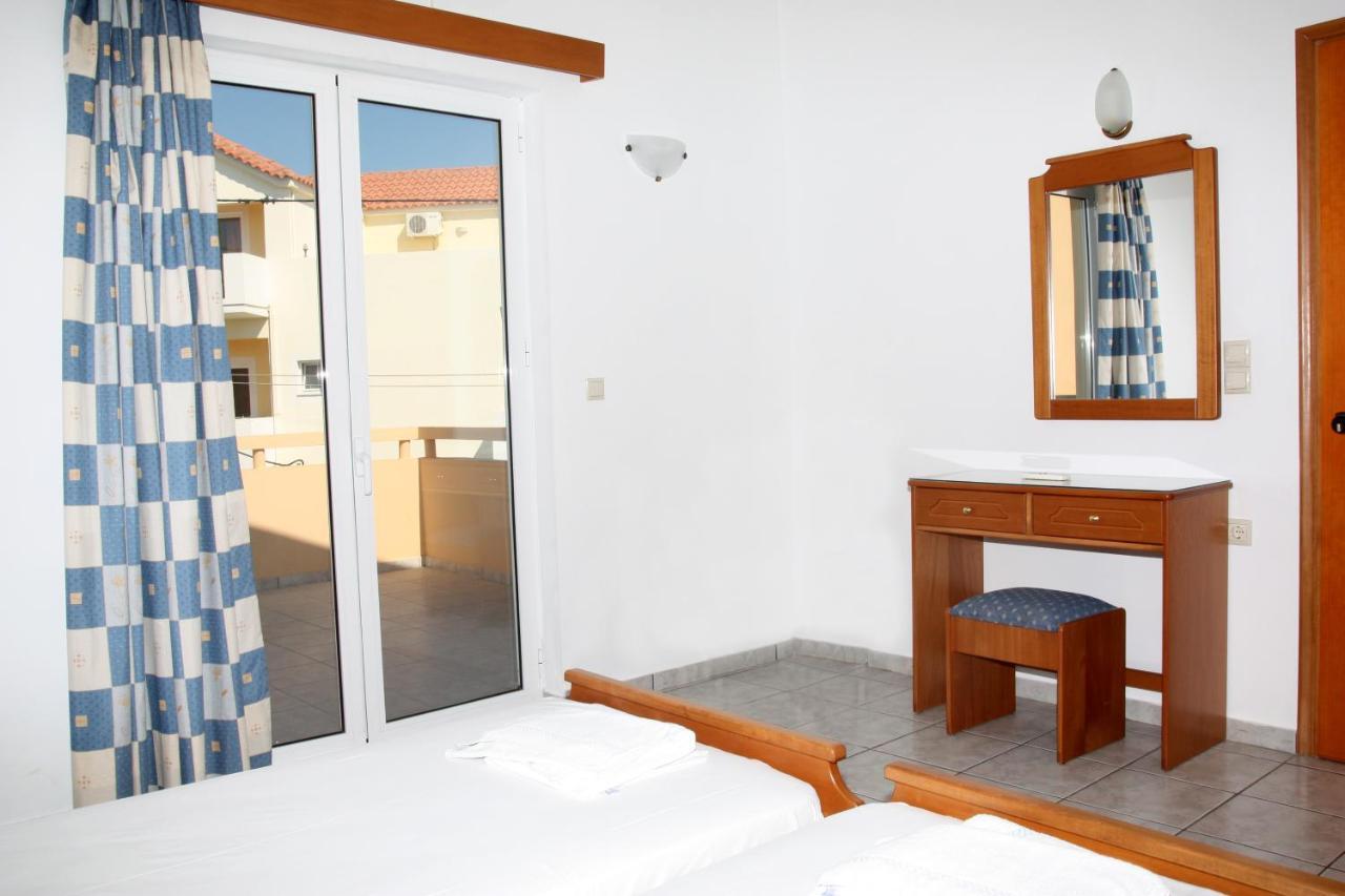 Dimitris Apartments Platanias  Ruang foto