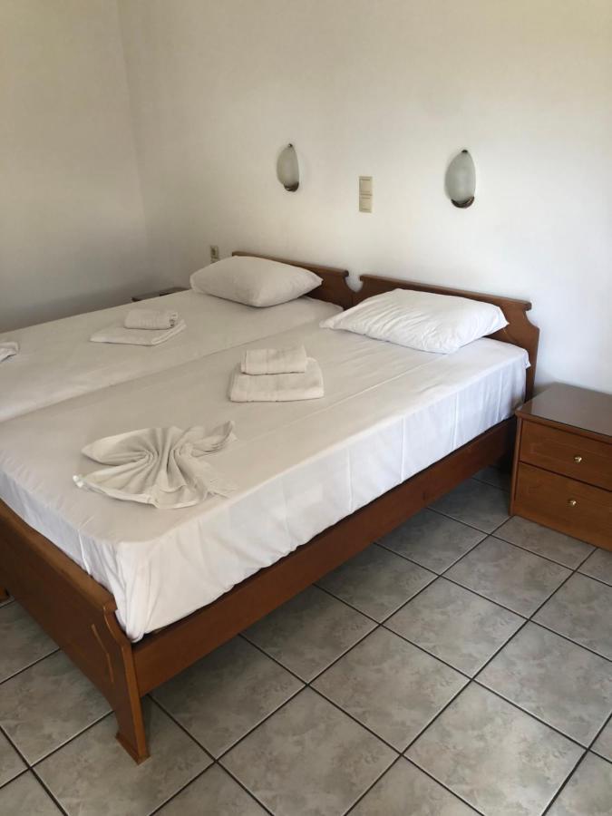 Dimitris Apartments Platanias  Bagian luar foto